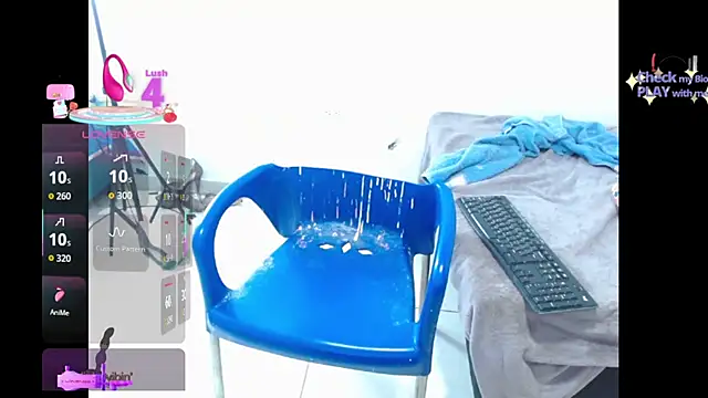 keyklin1 online show from October 14, 2025, 11:44 am