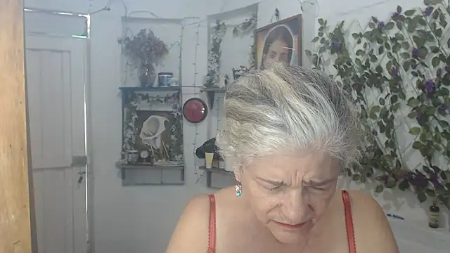FunnyGrandma online show from July 18, 2026, 8:17 pm