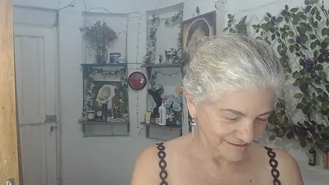 FunnyGrandma online show from July 11, 2026, 11:38 pm