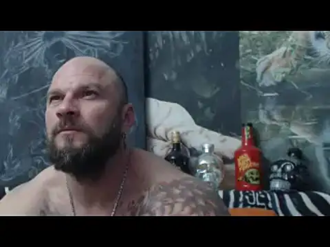 viking 30 online show from May 13, 2026, 5:42 pm