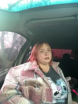 Model9798 online show from March 18, 2025, 11:33 am