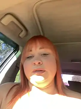 Snapshot of Model9798 chatting on June 19, 2026, 5:46 am Model9798 online show from June 19, 2026, 5:46 am