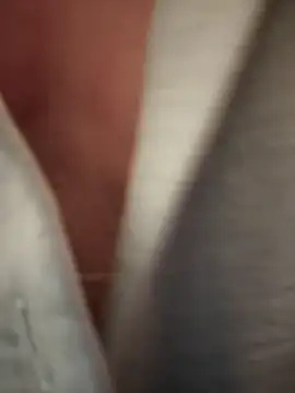 Snapshot of The_Snowwhitee chatting on September 14, 2025, 8:20 pm The Snowwhitee online show from September 14, 2025, 8:20 pm