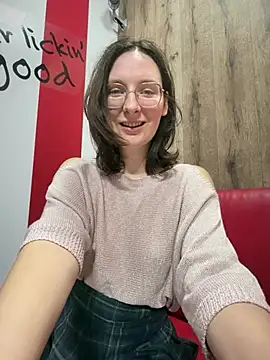 The Snowwhitee online show from March 15, 2026, 6:15 pm