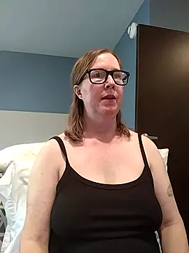 SweetandNaughty1 online show from October 10, 2025, 8:42 pm