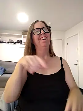 SweetandNaughty1 online show from August 9, 2026, 5:02 am