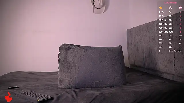 Snapshot of aydan_hw chatting on March 23, 2026, 8:08 pm aydan hw online show from March 23, 2026, 8:08 pm