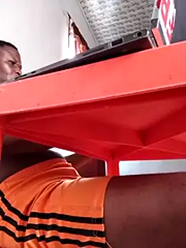 Daddieblack1 online show from March 7, 2026, 11:59 am