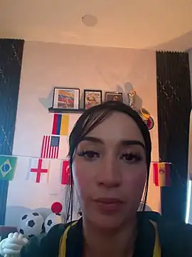 EmmyEvans1 online show from July 10, 2026, 8:09 pm