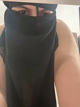 Marocainegroscul online show from October 9, 2025, 9:59 pm