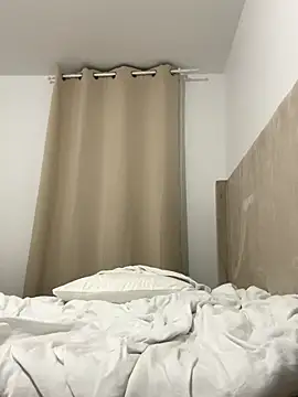 Marocainegroscul online show from October 4, 2025, 8:10 pm