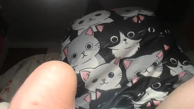 prettyangelsquirt online show from July 23, 2026, 12:46 am