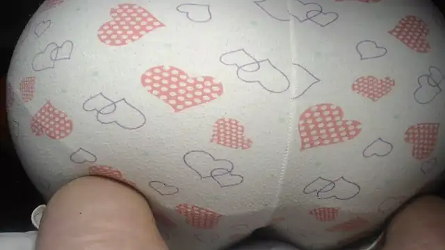 prettyangelsquirt online show from June 16, 2026, 12:32 am
