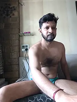 Snapshot of harddick0404 chatting on February 8, 2026, 9:51 am harddick0404 online show from February 8, 2026, 9:51 am