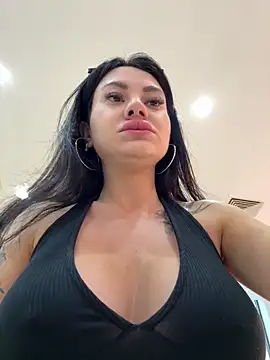 Snapshot of Wet__Bunny chatting on June 9, 2026, 6:14 am Wet Bunny online show from June 9, 2026, 6:14 am