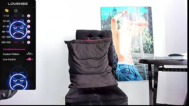 Luke westx online show from October 1, 2025, 2:32 pm