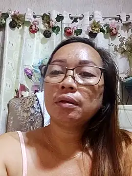 asianwet4u online show from June 13, 2026, 8:12 am