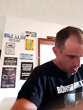 Codymc89 online show from April 29, 2026, 2:32 pm