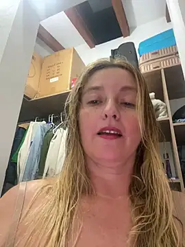 moniquerainx online show from February 23, 2026, 12:45 am