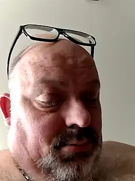 Bibear197511 online show from October 13, 2025, 8:38 am