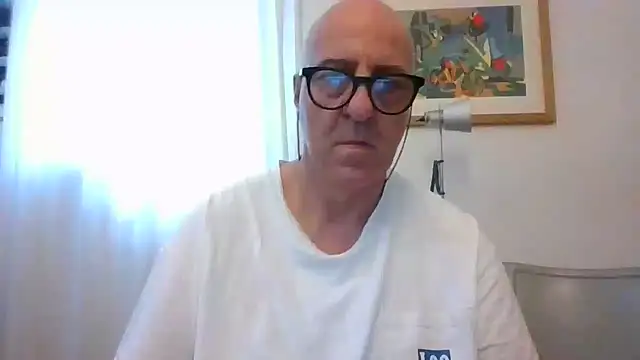 ANONIMO7735 online show from June 15, 2026, 10:15 am