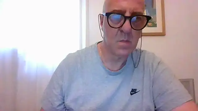 ANONIMO7735 online show from June 11, 2026, 4:26 pm