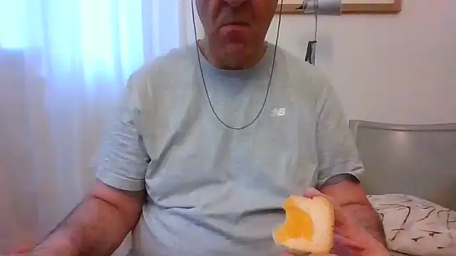 ANONIMO7735 online show from June 6, 2026, 4:07 am