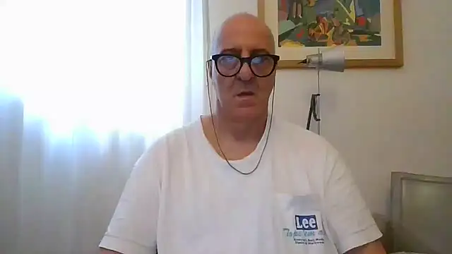 ANONIMO7735 online show from June 20, 2026, 9:58 am