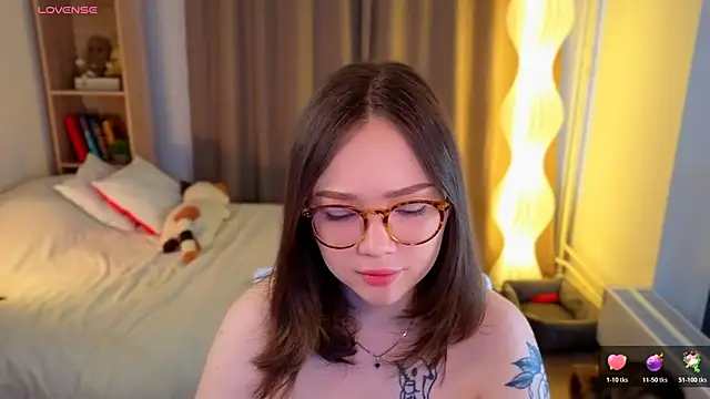 Snapshot of MilenaSaint chatting on March 11, 2026, 4:28 am MilenaSaint online show from March 11, 2026, 4:28 am