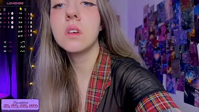 HotaruTomo online show from September 16, 2025, 4:35 am