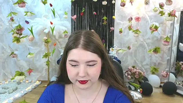 NicoleFoxery online show from July 29, 2026, 8:30 pm