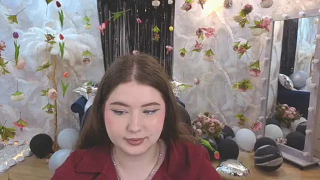 NicoleFoxery online show from July 24, 2026, 6:26 pm