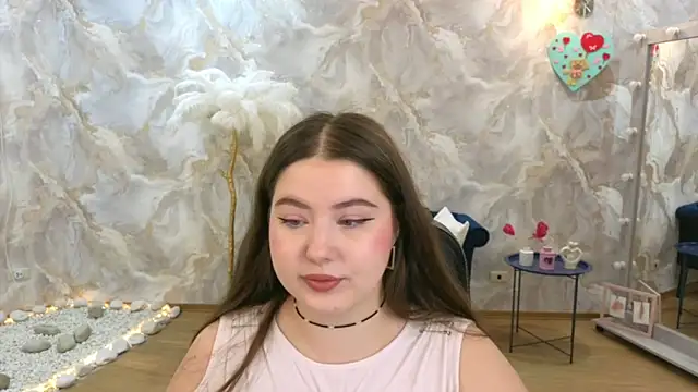 NicoleFoxery online show from February 17, 2026, 6:27 pm