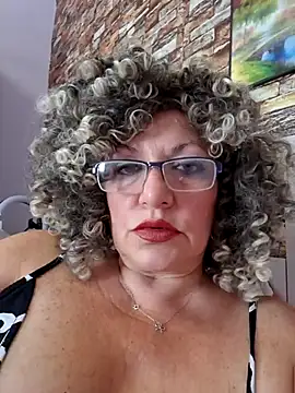 Hot Azaleea online show from July 31, 2026, 7:08 am