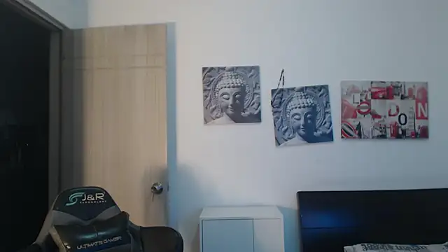 samuelgarcia  online show from March 14, 2025, 9:14 am