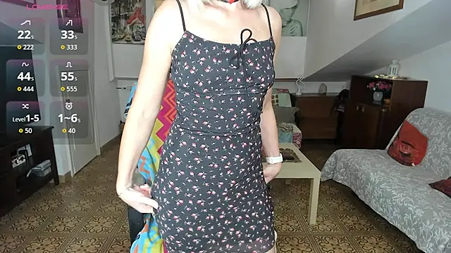 MelanieGriff online show from July 25, 2026, 3:40 pm