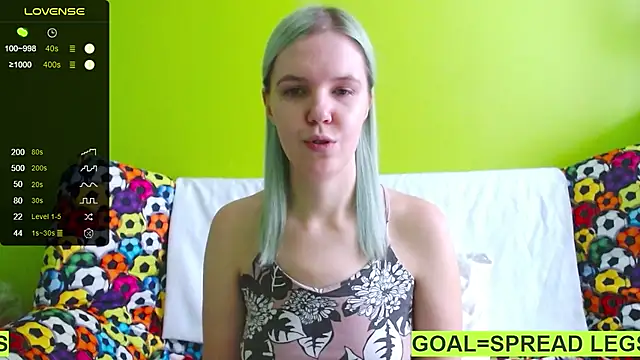 Snapshot of Ultra_Meow chatting on February 18, 2025, 11:22 am Ultra Meow online show from February 18, 2025, 11:22 am