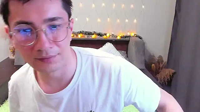 Yumi steve online show from January 26, 2025, 11:29 pm