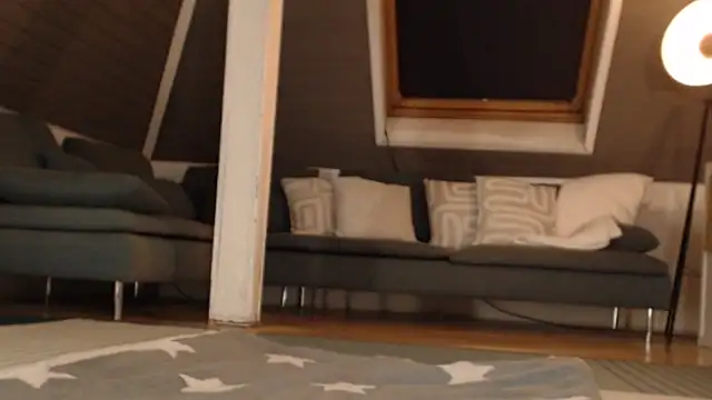 KimMitchelli online show from October 7, 2025, 9:05 pm