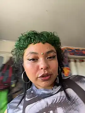 PrincessLauren420 online show from July 14, 2026, 2:01 pm