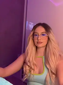 mollyxxx online show from January 6, 2026, 3:21 am