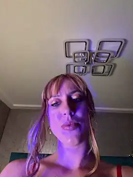 RockQueen A online show from July 31, 2026, 3:39 am