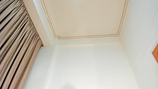 JupiteFox online show from September 26, 2025, 12:50 am