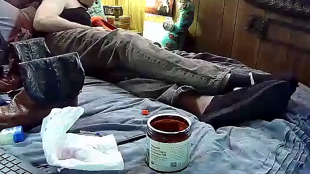 Makowboy online show from February 5, 2025, 6:04 pm