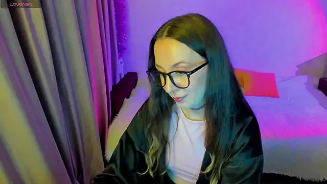 CurlySteph online show from September 24, 2025, 10:38 pm