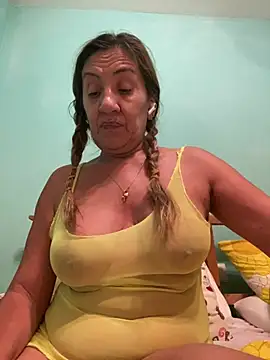 camelia3 online show from August 3, 2026, 11:20 pm