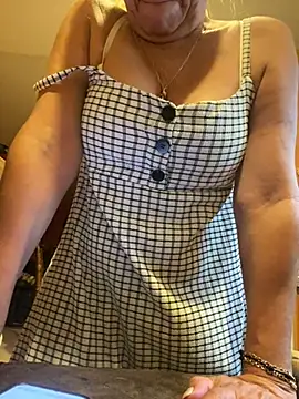 camelia3 online show from July 9, 2026, 8:30 pm