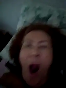 Hottie-Mom online show from August 3, 2026, 6:32 am