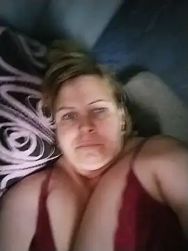 EvaCristal online show from July 11, 2026, 1:17 am