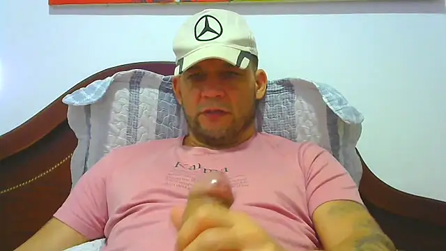 altenori112 online show from April 21, 2026, 10:16 pm